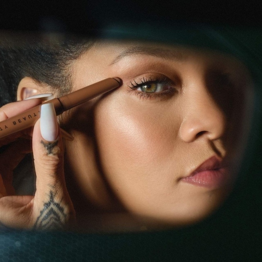 BNIB Fenty Beauty Shadowstix Longwear Eyeshadow Stick in “U Ain’t Reddy” - Picture 2 of 8